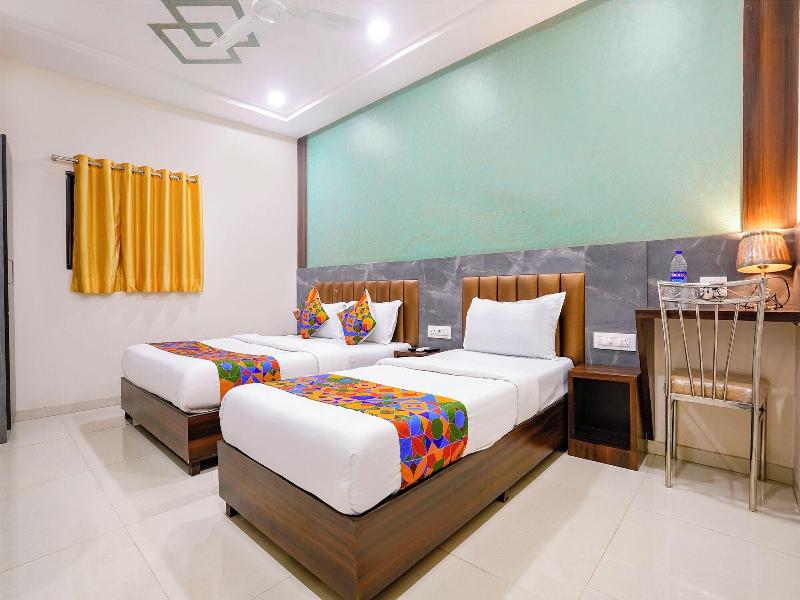 Fabhotel Bkc Annex image