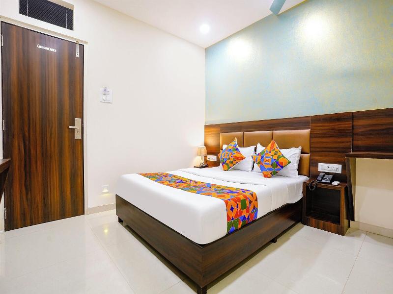 Fabhotel Bkc Annex image