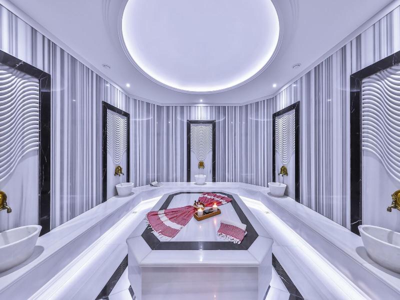 Narven Wellness & Thermal Hotel