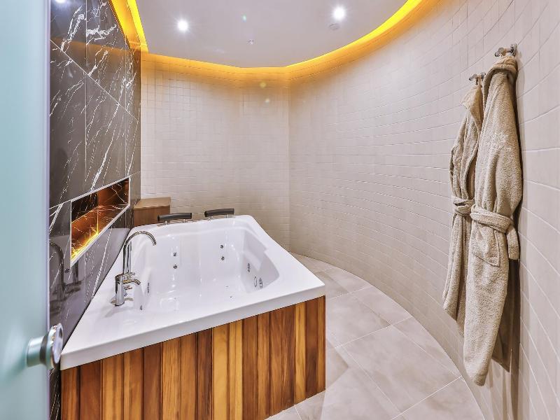 Narven Wellness & Thermal Hotel