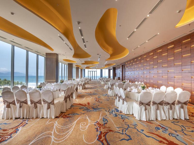 Koi Resort & Residence Da Nang - Inclusive Spa A image