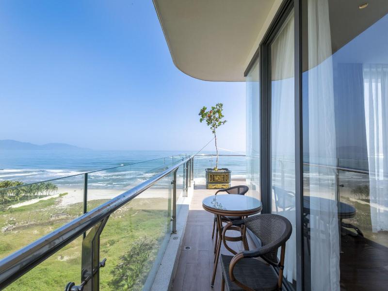 Koi Resort & Residence Da Nang - Inclusive Spa A image