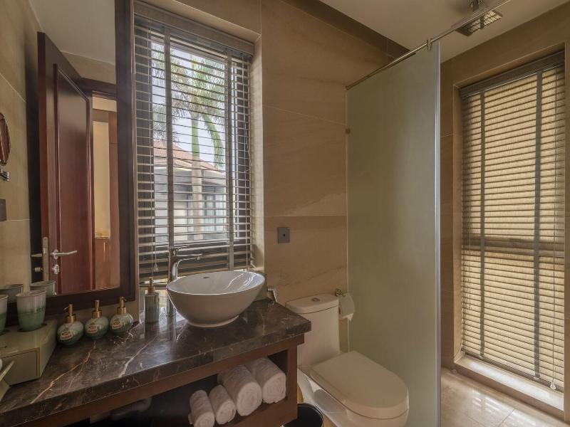Koi Resort & Residence Da Nang - Inclusive Spa A image