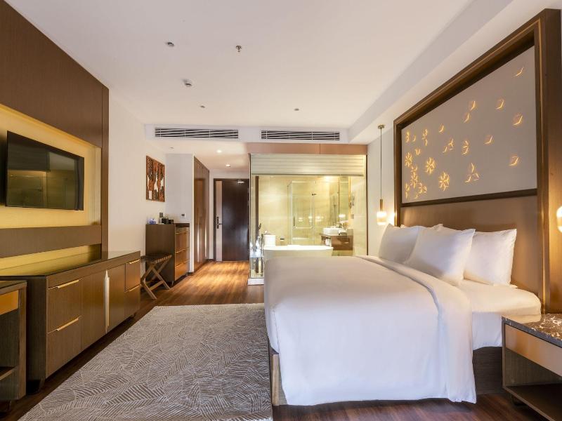 Koi Resort & Residence Da Nang - Inclusive Spa A image