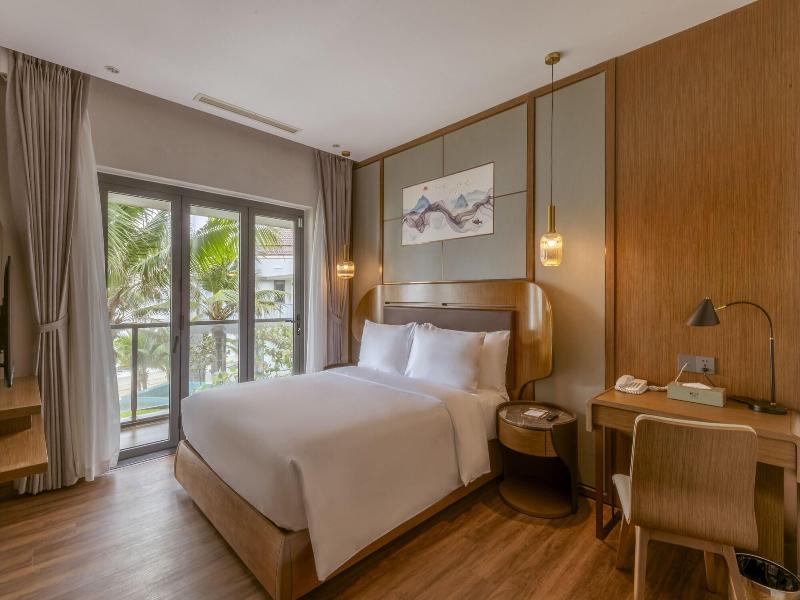 Koi Resort & Residence Da Nang - Inclusive Spa A image