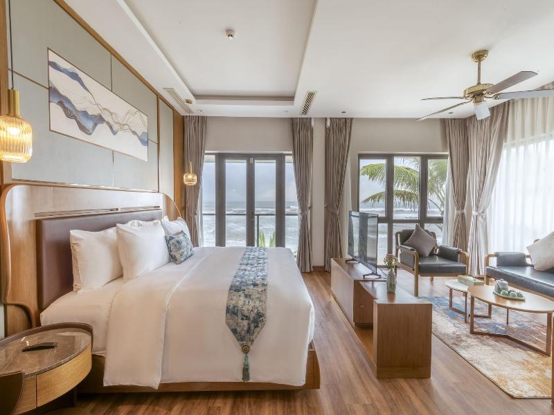 Koi Resort & Residence Da Nang - Inclusive Spa A image