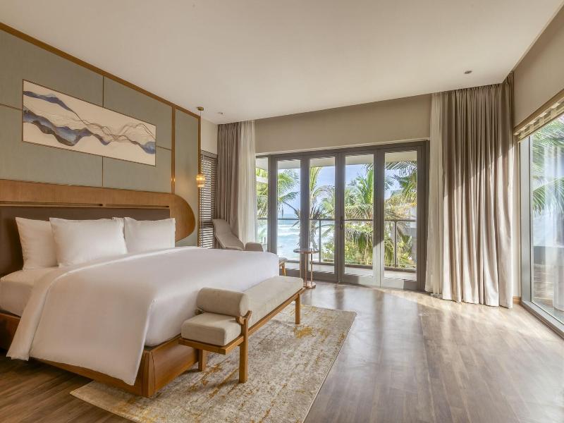 Koi Resort & Residence Da Nang - Inclusive Spa A image