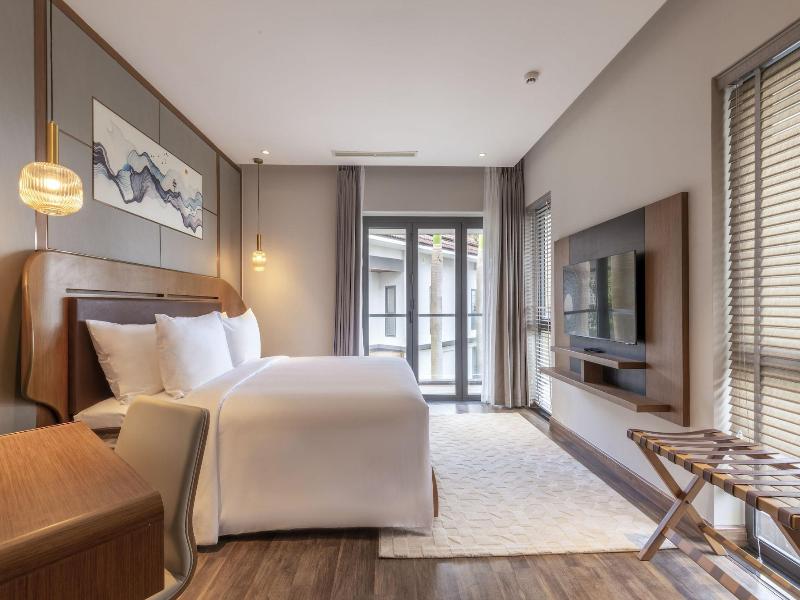 Koi Resort & Residence Da Nang - Inclusive Spa A image