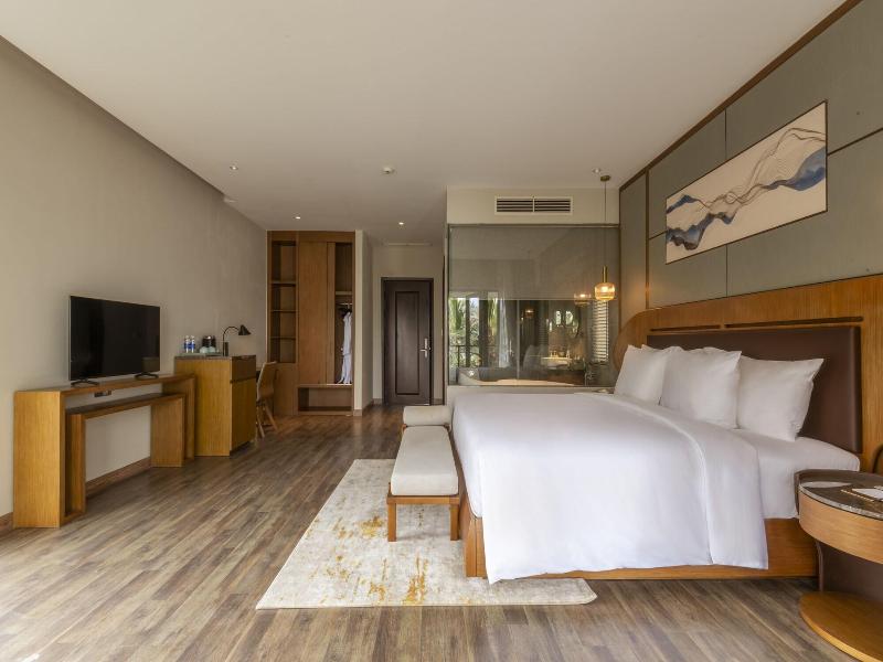 Koi Resort & Residence Da Nang - Inclusive Spa A image
