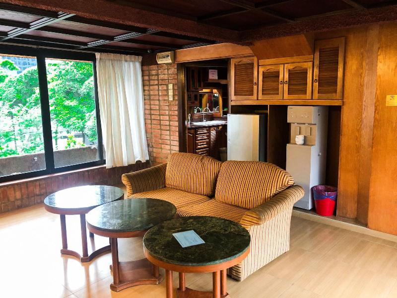 Hotel O I.villa Inn image