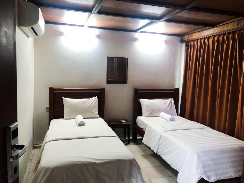 Hotel O I.villa Inn image