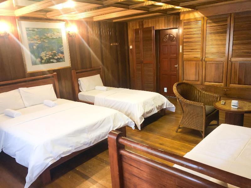 Hotel O I.villa Inn image