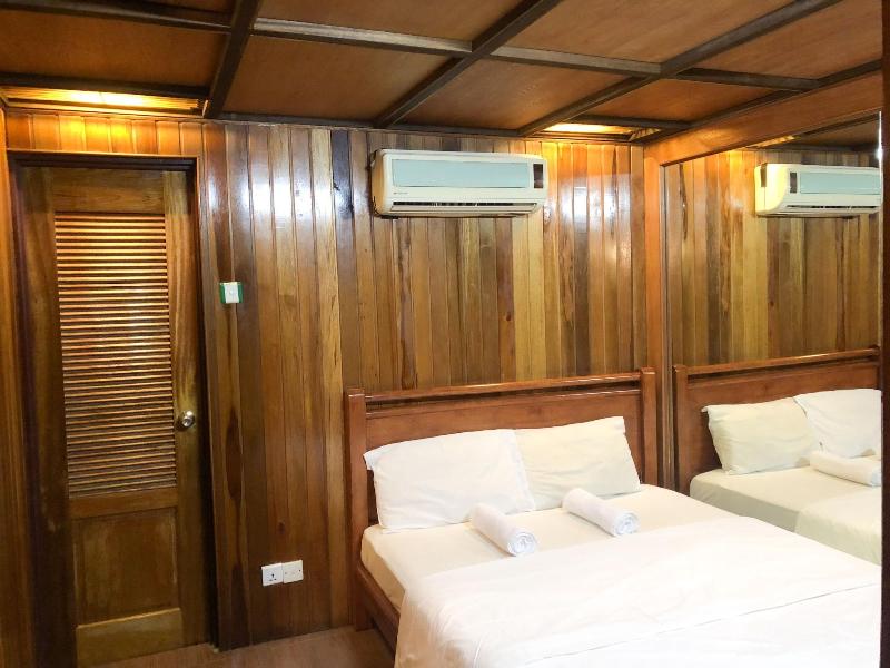 Hotel O I.villa Inn image