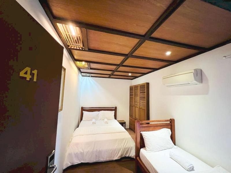 Hotel O I.villa Inn image