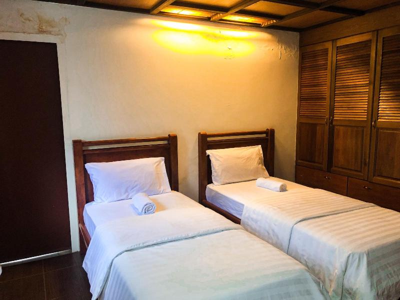 Hotel O I.villa Inn image