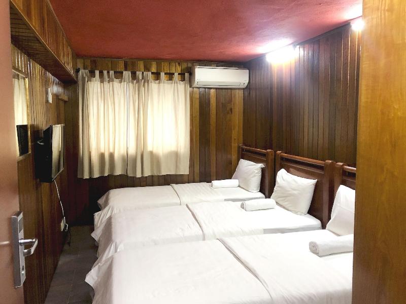 Hotel O I.villa Inn image