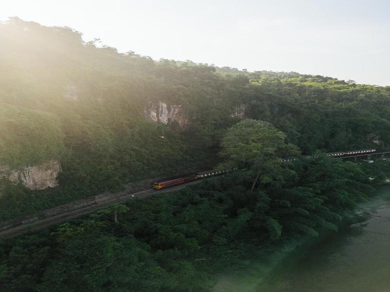 Chong Khaep Aingkwai Resort image