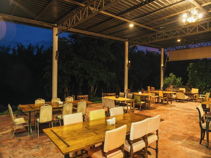 Chong Khaep Aingkwai Resort image