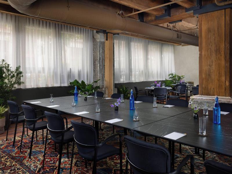 Populus Seattle image