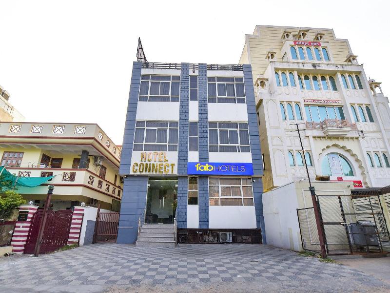 Fabhotel Connect — general view