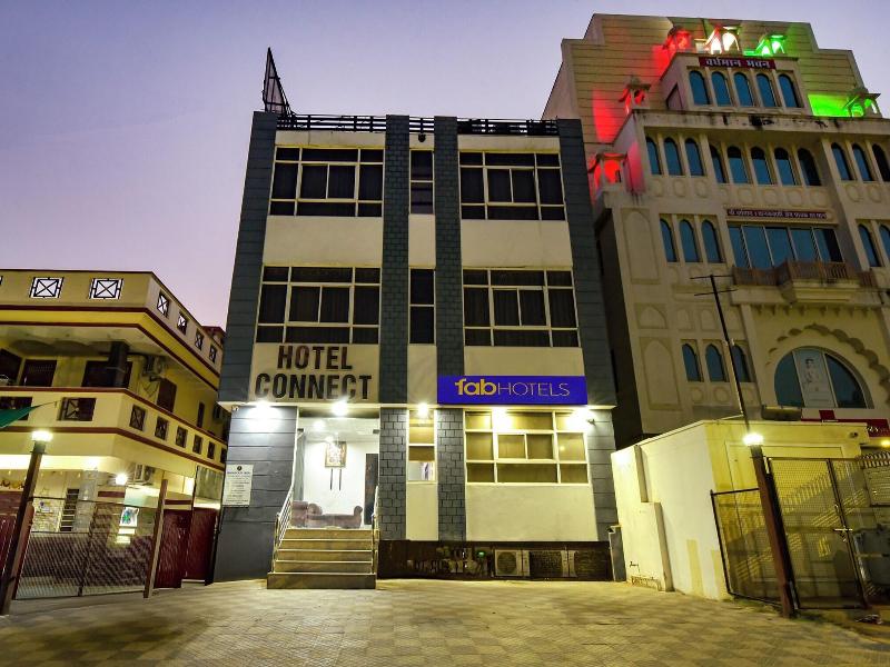 Fabhotel Connect image