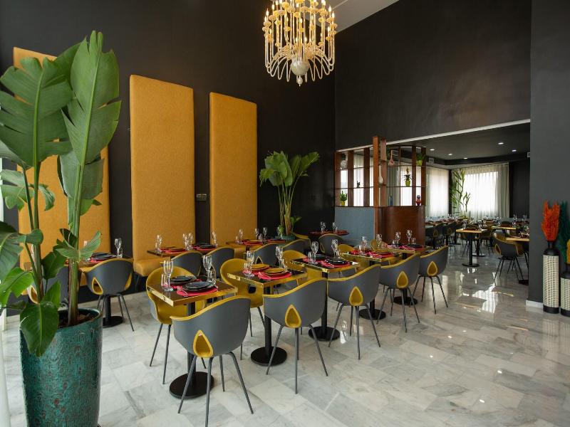 Fourteen Hotel Ain Sebaa image