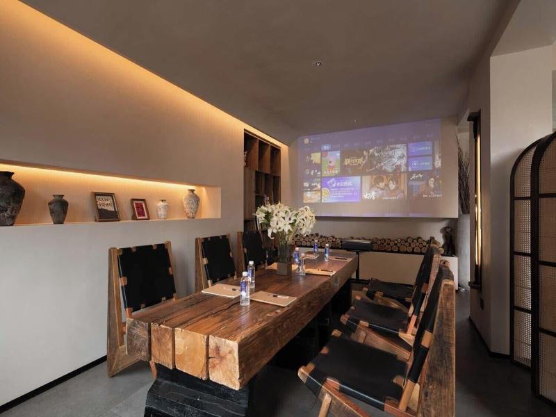 Lijiang Garden Vacation Puzhi Hotel