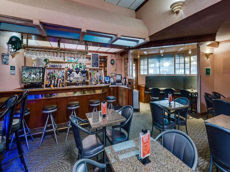 Heritage Inn & Convention Centre - Moose Jaw