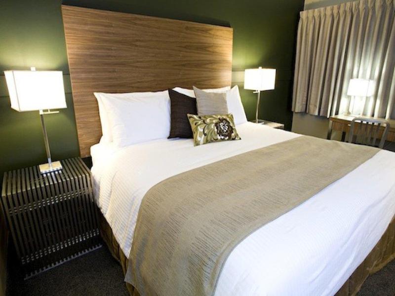 Heritage Inn & Convention Centre - Moose Jaw image