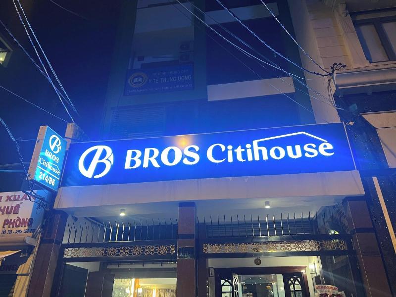 Bros Citihouse image
