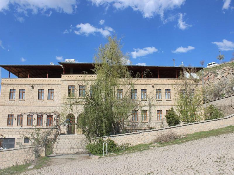 Kapadokya Stonelake Hotel