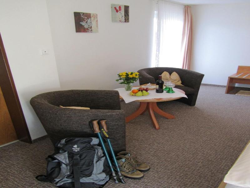 Pension Haus Waldfrieden image