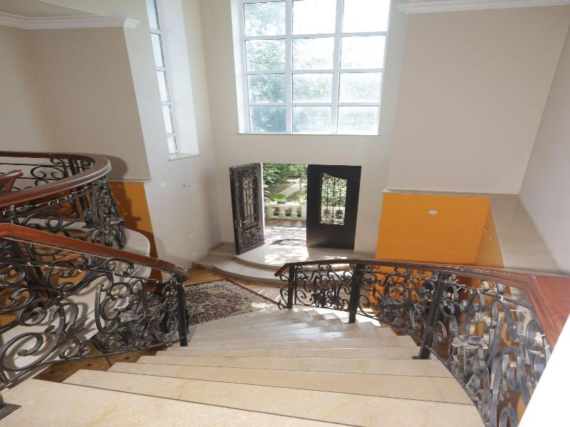 Guest House Caucasus image
