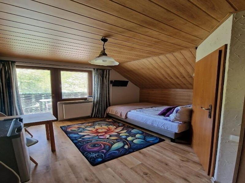 Pokoje Goå›cinne Kacper Blisko Gondoli image