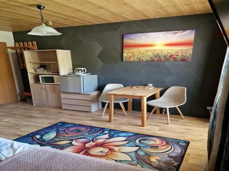 Pokoje Goå›cinne Kacper Blisko Gondoli image