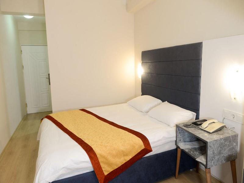 Van Yakut Hotel, Van