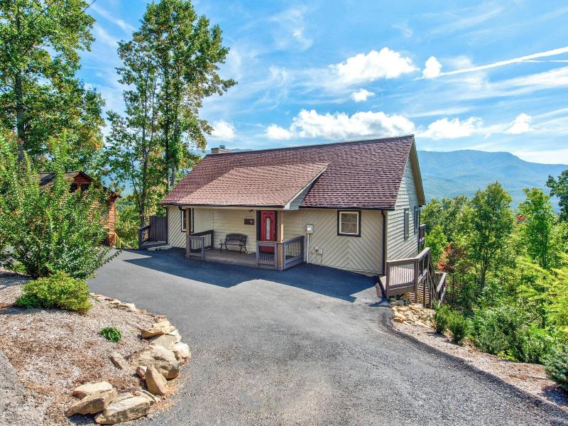 On Eagle's Wings By Jackson Mountain Rentals