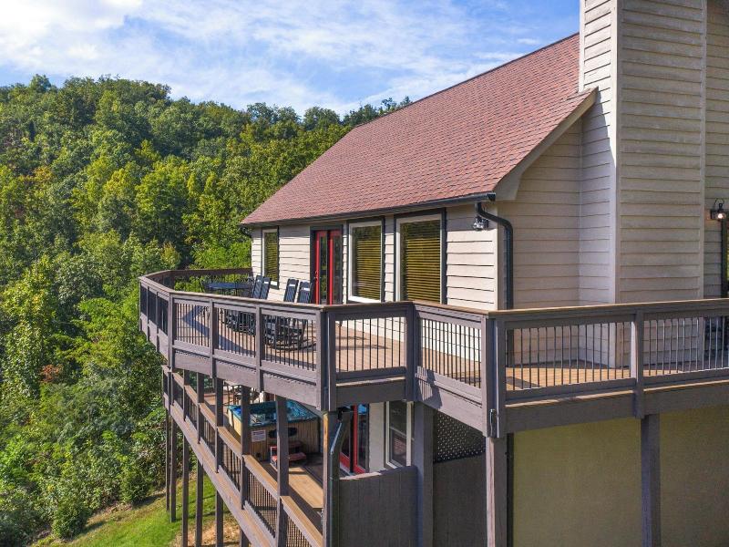 On Eagle's Wings By Jackson Mountain Rentals