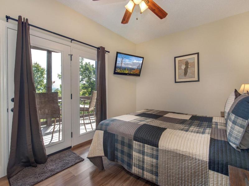On Eagle's Wings By Jackson Mountain Rentals
