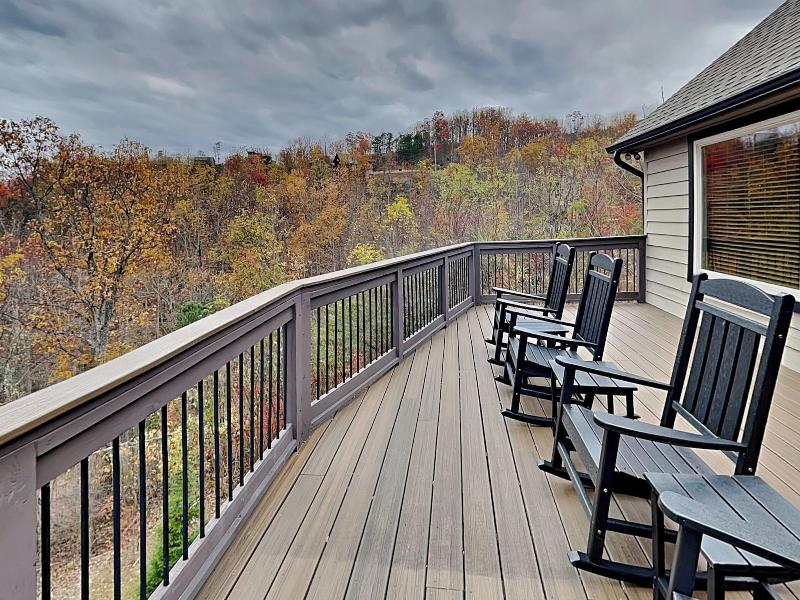 On Eagle's Wings By Jackson Mountain Rentals — photo 42