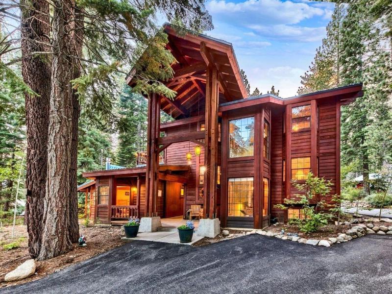 Donner Lake Inn image