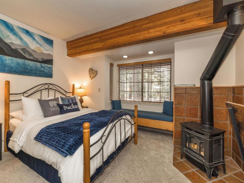 Donner Lake Inn image