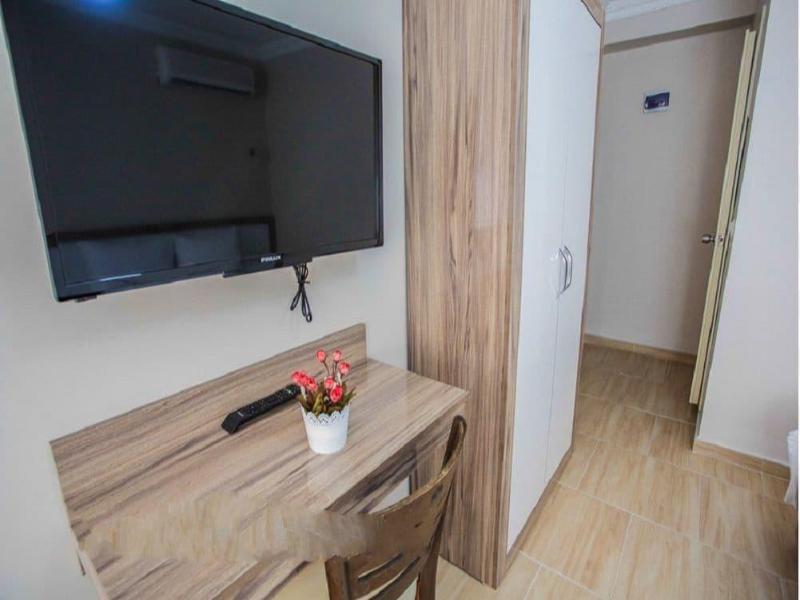 Alihan Hotel 5