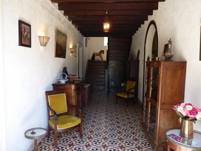 La Maison D'amazone image