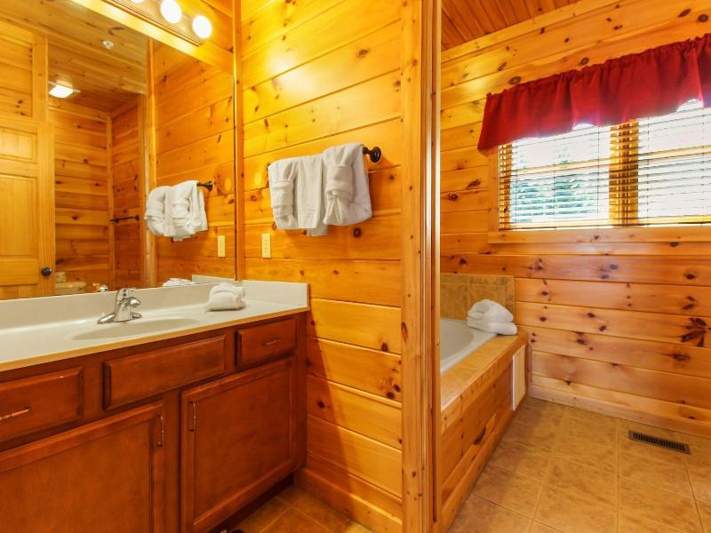 Big Sky Lodge Ii By Jackson Mountain Rentals — photo 60