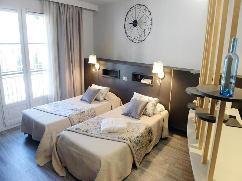 La Residence Des Thermes image