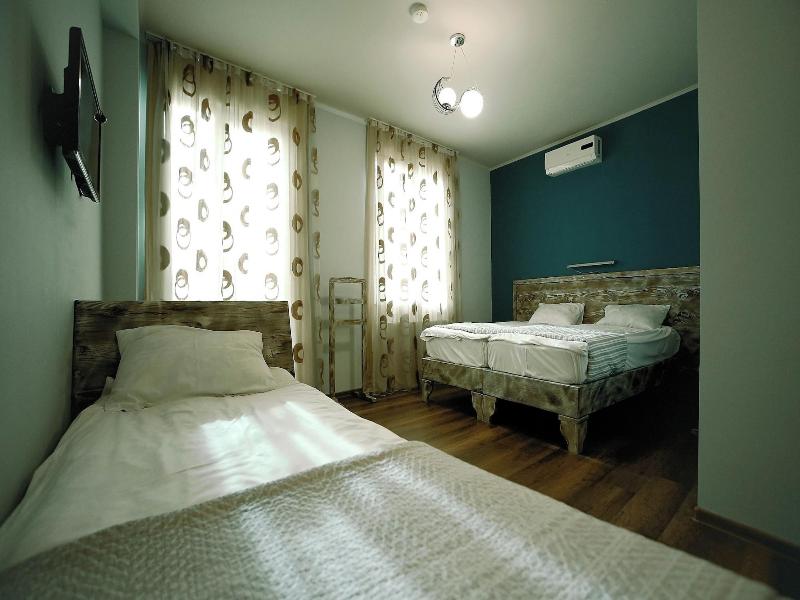 Hotel Kutaisi Globus image