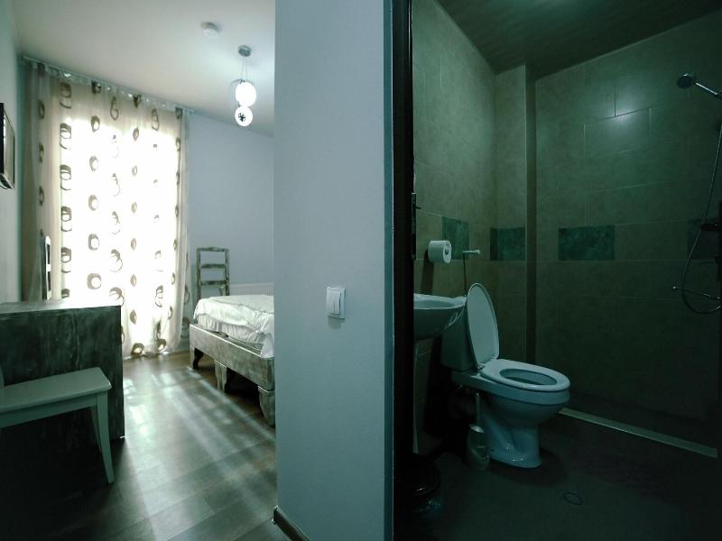 Hotel Kutaisi Globus image