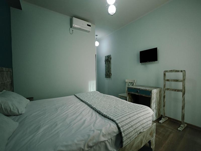 Hotel Kutaisi Globus image