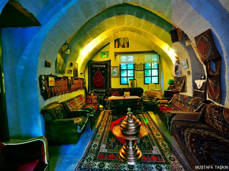 Sofa Hotel